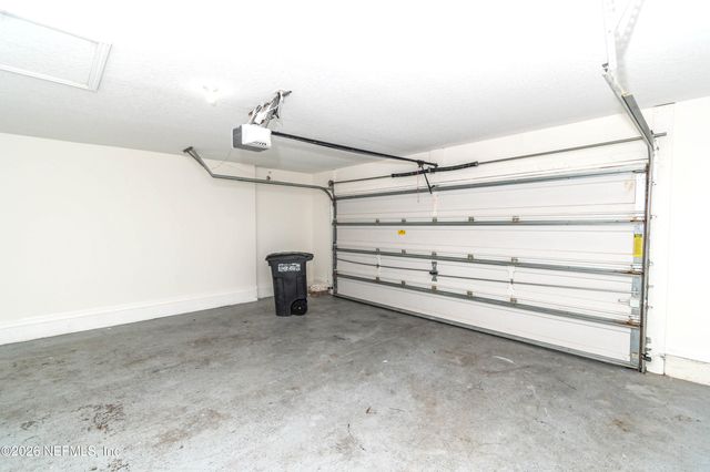 4631 GLENDAS MEADOW Drive, Jacksonville, FL 32210