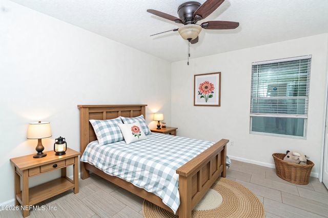 4631 GLENDAS MEADOW Drive, Jacksonville, FL 32210