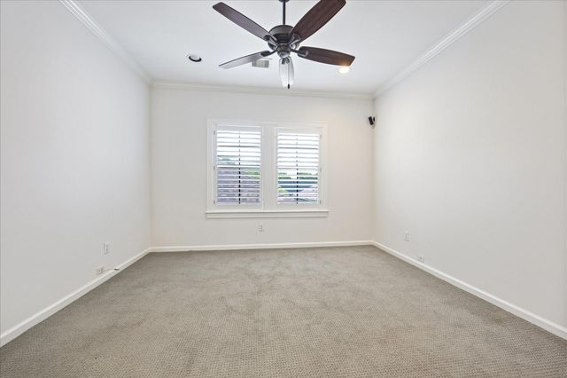 2215 Nantucket Drive C, Houston, TX 77057
