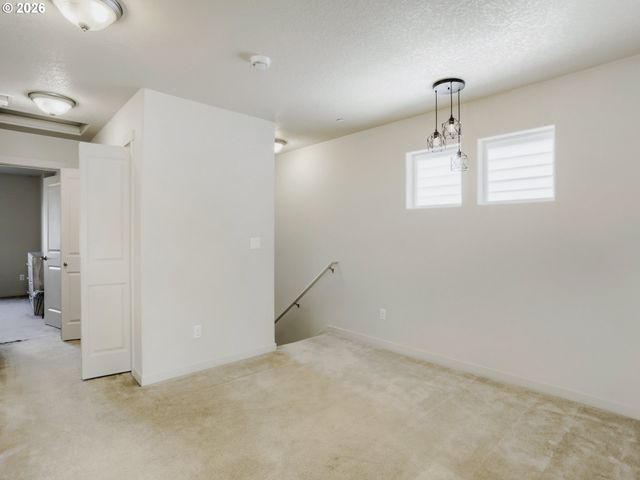 10981 Sw VERDUN Loop, Wilsonville, OR 97070