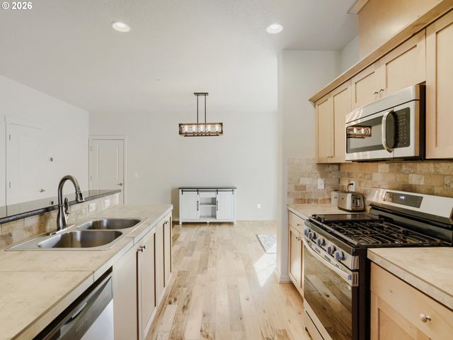 10981 Sw VERDUN Loop, Wilsonville, OR 97070