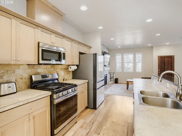 10981 Sw VERDUN Loop, Wilsonville, OR 97070