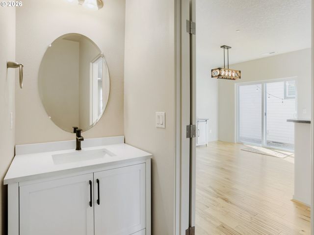 10981 Sw VERDUN Loop, Wilsonville, OR 97070