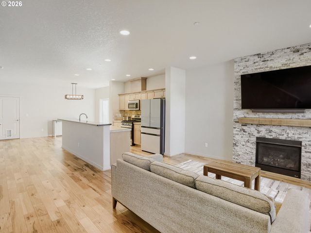 10981 Sw VERDUN Loop, Wilsonville, OR 97070