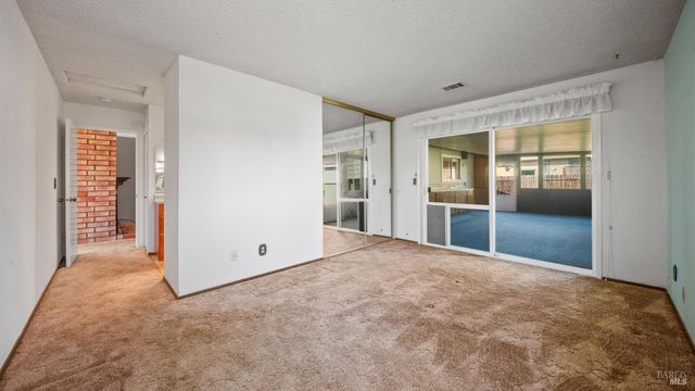 2810 Miller Ct, Fairfield, CA 94534