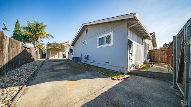 2810 Miller Ct, Fairfield, CA 94534