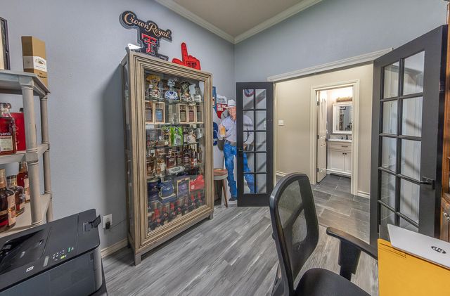 4009 100th Street, Lubbock, TX 79423