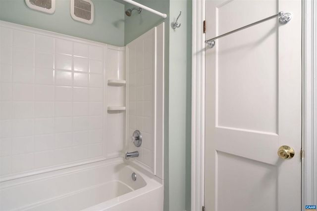 619 E HIGH ST, Charlottesville, VA 22902