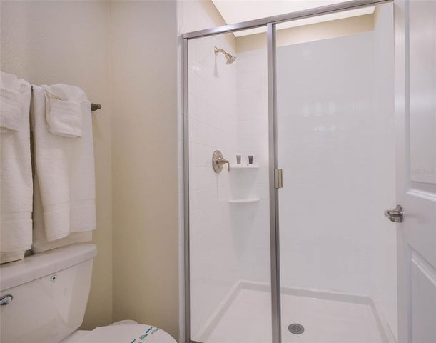 8982 STINGER DRIVE, Davenport, FL 33896
