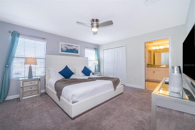 8982 STINGER DRIVE, Davenport, FL 33896