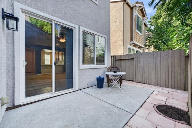 3361 Tice Creek Way, Sacramento, CA 95833