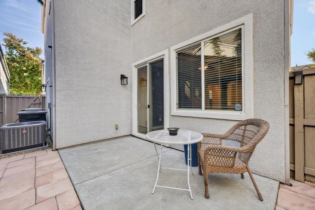 3361 Tice Creek Way, Sacramento, CA 95833