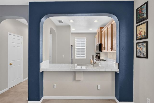 3361 Tice Creek Way, Sacramento, CA 95833