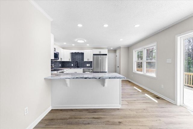 133 Starling LN, Callaway, VA 24067