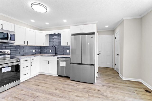 133 Starling LN, Callaway, VA 24067