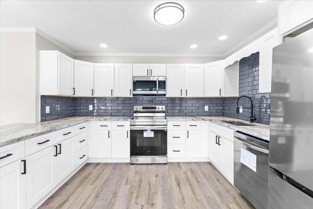 133 Starling LN, Callaway, VA 24067