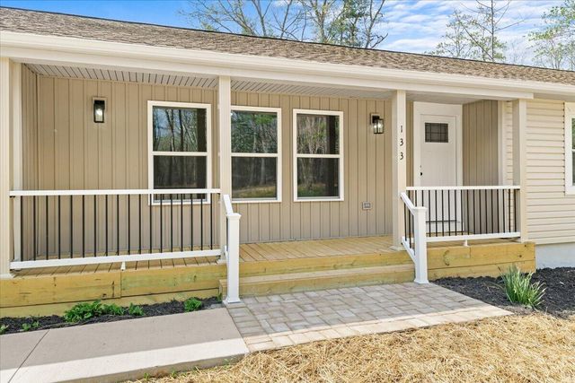 133 Starling LN, Callaway, VA 24067