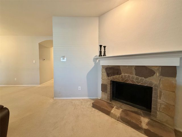 1131 Grimes Drive, Forney, TX 75126