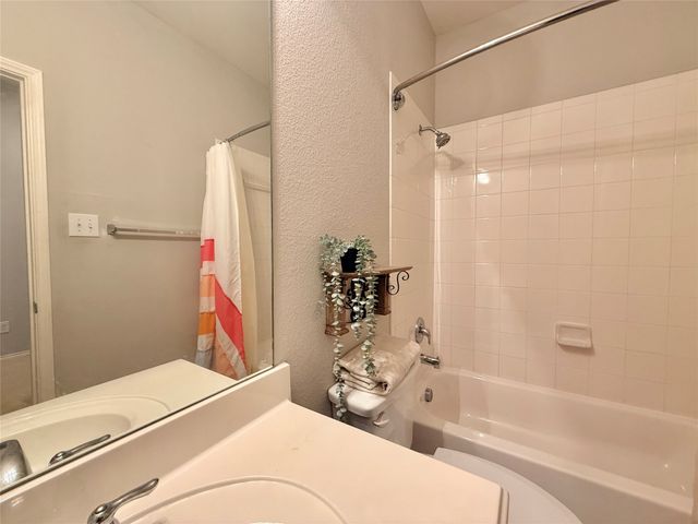 1131 Grimes Drive, Forney, TX 75126