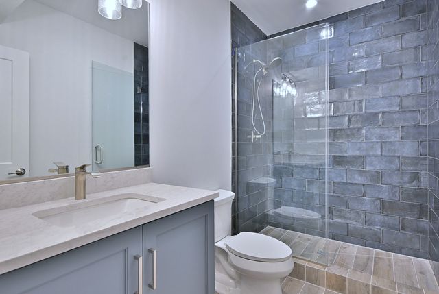 456 Elm Street, Elmhurst, IL 60126