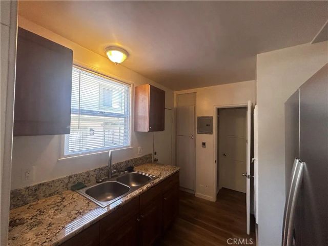 1015 Thompson, Glendale, CA 91201