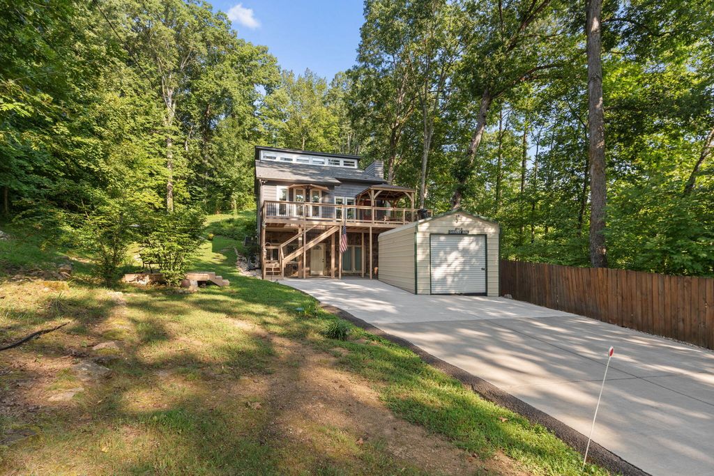 2505 Hickory Drive NW, Cleveland, TN 37311