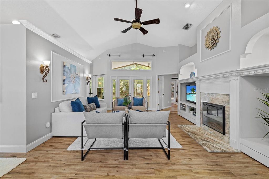 Image 5 of property listing at 968 PADDINGTON TERRACE, Lake Mary, FL 32746