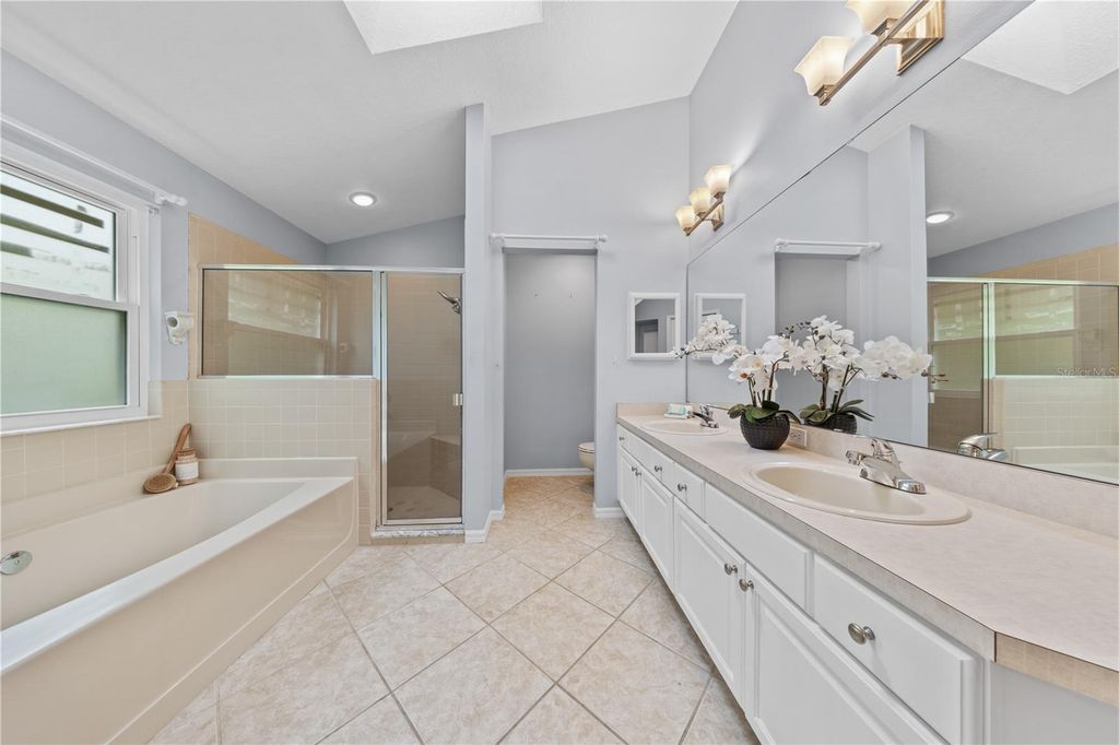 Image 47 of property listing at 968 PADDINGTON TERRACE, Lake Mary, FL 32746