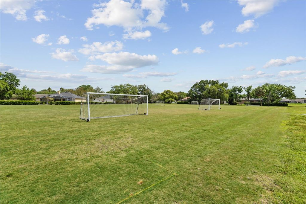 Image 81 of property listing at 968 PADDINGTON TERRACE, Lake Mary, FL 32746