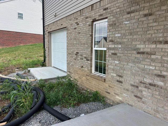 205 Max Cavnes Road, Danville, KY 40422