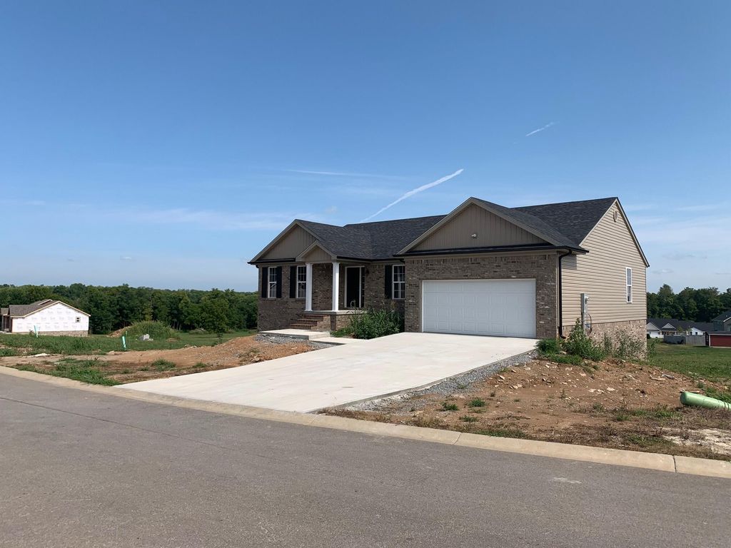 205 Max Cavnes Road, Danville, KY 40422