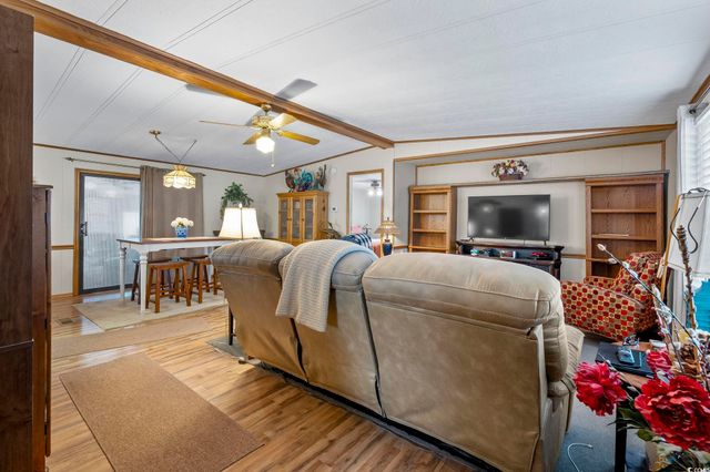 1118 Woodville Circle, North Myrtle Beach, SC 29582