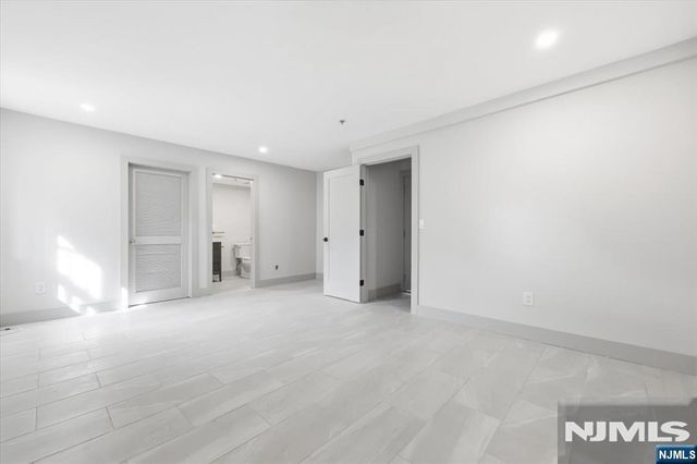 119 Cedar Street, Cliffside Park, NJ 07010
