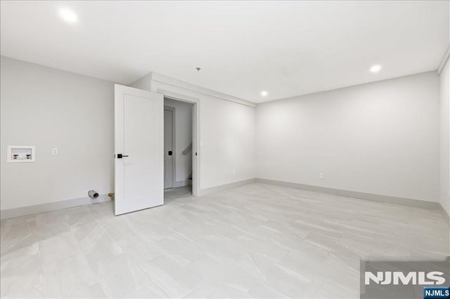 119 Cedar Street, Cliffside Park, NJ 07010