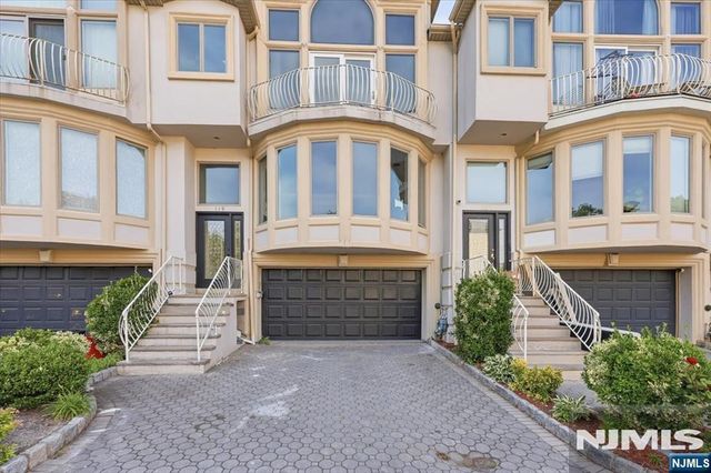 119 Cedar Street, Cliffside Park, NJ 07010