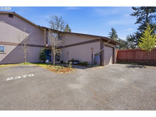 2379 Se 112TH Ave 2, Portland, OR 97216