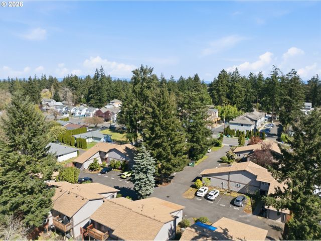 2379 Se 112TH Ave 2, Portland, OR 97216