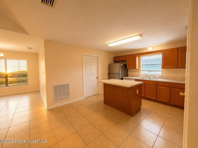 823 Angela Avenue A, Rockledge, FL 32955