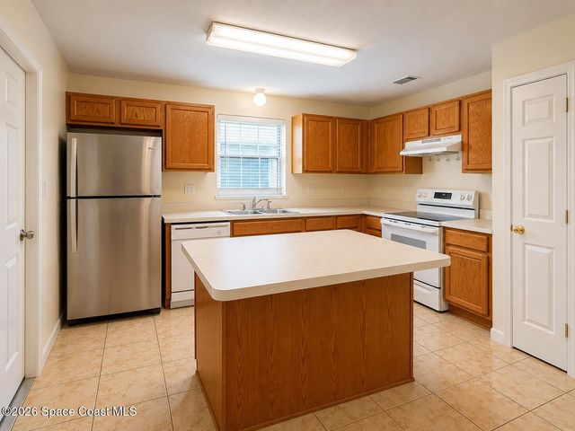 823 Angela Avenue A, Rockledge, FL 32955