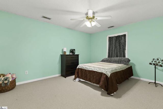 214 Cooleys Crest Lane, Inman, SC 29349