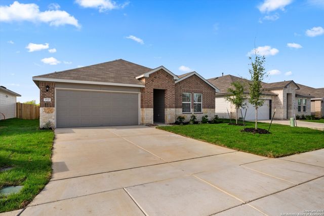 1641 Lilyturf, New Braunfels, TX 78130
