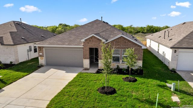 1641 Lilyturf, New Braunfels, TX 78130