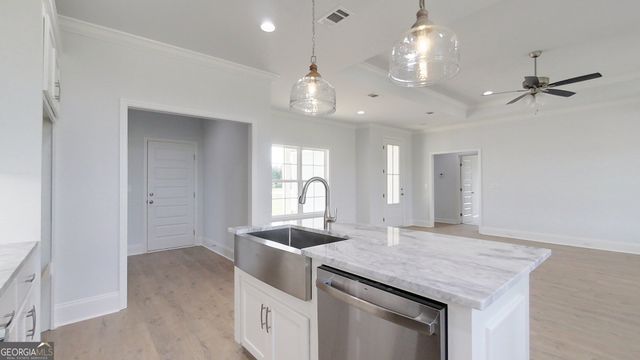 201 Bailey Circle, Thomasville, GA 31757