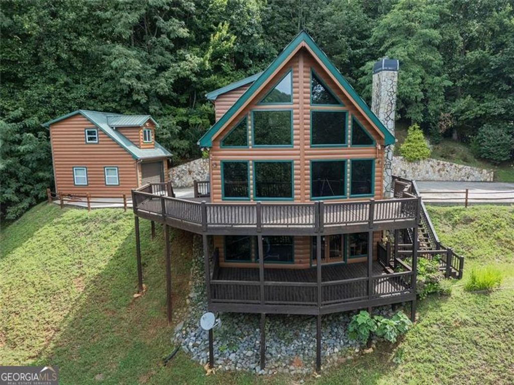 71 Hidden Valley, Ellijay, GA 30536