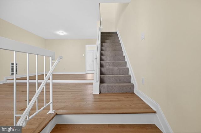 5866 BRIDGETOWN CT, Burke, VA 22015