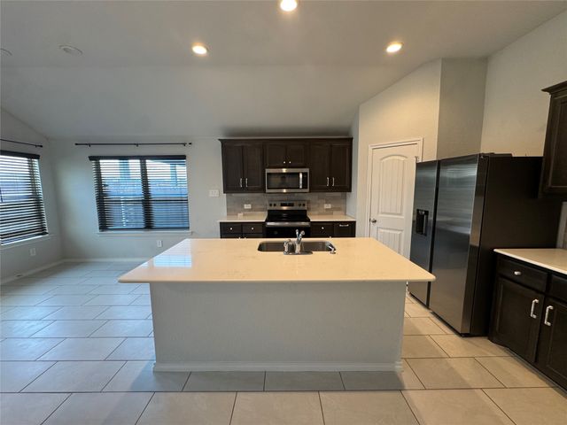 3453 Montego Bay Lane, Fort Worth, TX 76123