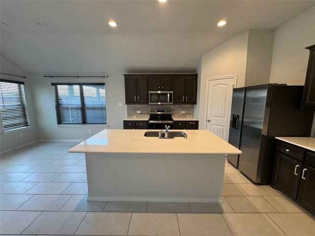 3453 Montego Bay Lane, Fort Worth, TX 76123