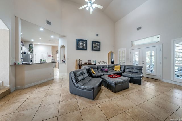 16502 Loma Landing, Helotes, TX 78023