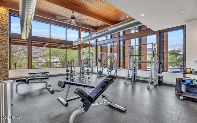 9842 S 11TH Street, Phoenix, AZ 85042