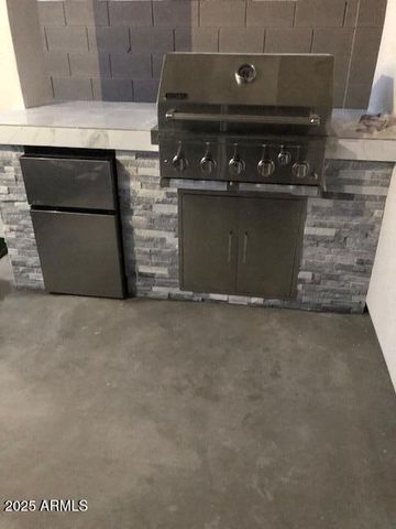 9842 S 11TH Street, Phoenix, AZ 85042